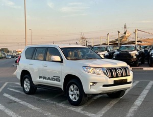 Toyota Prado TX 2.7L V4 AWD 4x4 2021 Seminuevo, Especificaciones GCC, 7 Plazas, Volante a la Izquierda/Derecha, Bajo Kilometraje, Sin Accidentes, 2 Años de Garantía, Listo para Enviar - Product Image 5