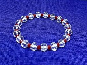 สร้อยข้อมือลูกปัดเหลี่ยมเพชรพลอยโปร่งใสสีแดงอัญมณีคริสตัลเครื่องประดับแฟชั่นสำหรับผู้ชายและผู้หญิงของขวัญพลังงานสไตล์ฮวงจุ้ย - Product Image 5