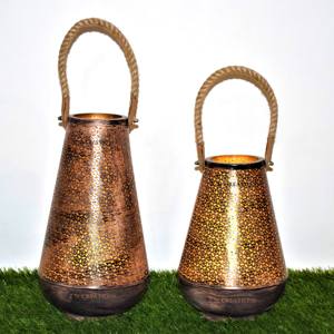 Portavelas LED de escritorio personalizado, farol de cristal único para decoración navideña, otros candelabros y linternas - Product Image 1