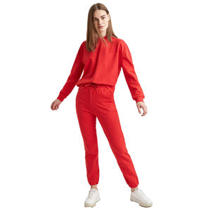 Manufacturer <b>Women</b> <b>Jogger</b> <b>Sets</b> Matching Sweat Suits Ladies Custom Logo Private Blank Jogging Suits Wholesale Tracksuits - Product Image 4
