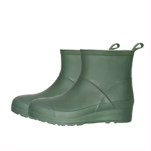 <span class=keywords><strong>Botas</strong></span> de goma de <span class=keywords><strong>lluvia</strong></span> de agua de suela gruesa de tubo corto de moda <span class=keywords><strong>para</strong></span> <span class=keywords><strong>mujer</strong></span> antideslizantes <span class=keywords><strong>y</strong></span> resistentes al desgaste - Product Image 5