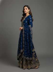 Vente en gros de salwar kameez en soie de designer ethnique indien pour femmes - Product Image 3
