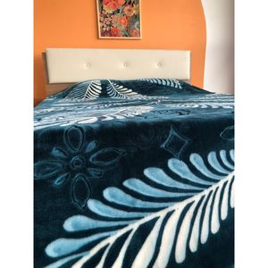 ผ้าห่มเชอร์ปาสไตล์อเมริกัน Aslan ขนาด 220x240 ซม. สองชั้น ลายนูน น้ำหนัก 6 กก. สีฟ้าลายใบไม้ หนานุ่ม อุ่นสบาย เหมาะสำหรับใช้ในห้องนอน - Product Image 1