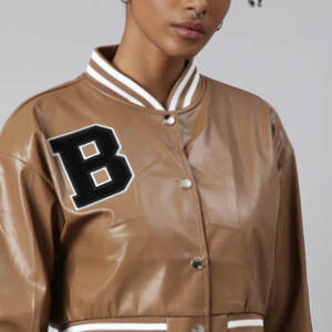 Veste universitaire courte pour femme en tissu chaud d'hiver 2025 Manches longues Faible MOQ Vestes universitaires courtes pour femme - Product Image 5