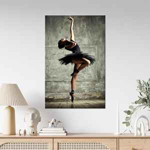 Ballerine en tutu noir, impression sur toile : pose de ballet gracieuse, encadrée. - Product Image 1