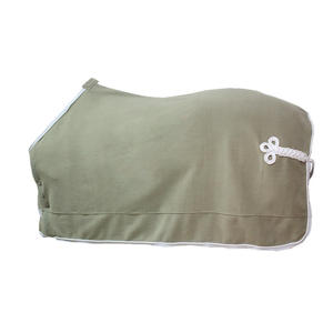 Venta al por mayor de alfombras cálidas ecuestres, Alfombra de caballo de lana estable transpirable, mantas de caballo personalizadas para la venta en MOQ bajo - Product Image 1