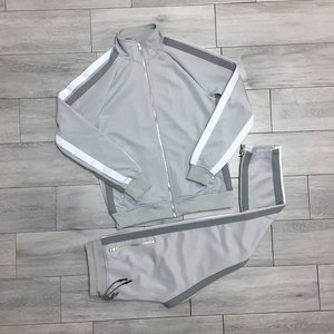 OEM Service <b>Men's</b> <b>Top</b> Trending Slim Fit Tracksuit <b>Long</b> <b>Sleeves</b> and Lightweight Cotton Fabric Sets Style - Product Image 4