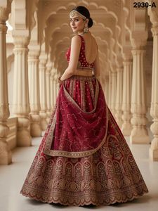 Lehenga choli ชุดเจ้าสาวอย่างเป็นทางการพร้อมผ้ากำมะหยี่ทรงหลวมและ dupatta คู่ - Product Image 6