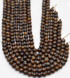 Perles de pierre précieuse rondes de 8 mm en bronzite naturelle sculptée de qualité supérieure pour la vente en gros, pierre de guérison, Anshul Impex - Product Image 4
