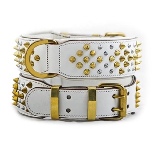 Saman คอสุนัขหนังคุณภาพพรีเมี่ยมสำหรับสุนัขหมุดปักสีเงินสีทอง - Product Image 1