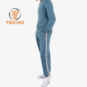 Hommes nouveau Logo personnalisé 2025 nouveaux hommes hiver mode sweats Logo personnalisé pleine couleur unie tenue décontracté Offre Spéciale pour hommes - Product Image 2