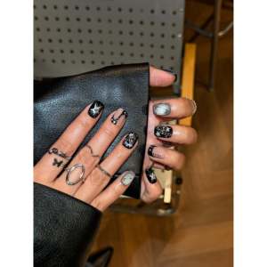 Stampa ribelle di mezzanotte su Nail Art - Product Image 3