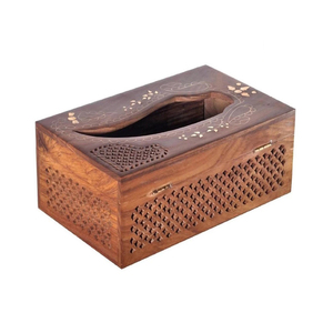 Caja de pañuelos de madera estilo único pieza de diseño de madera soporte de madera hecho a mano regalo único soporte de pañuelos hecho a mano - Product Image 1