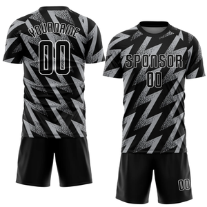 Tenues de football personnalisées de qualité supérieure, fabriquées sur mesure, ensemble d'uniformes d'équipe, design personnalisé - Product Image 4