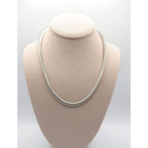 Collana a catena a forma di serpente in argento Sterling 925 in stile classico religioso con perle in rodio per regalo di nozze - Product Image 1