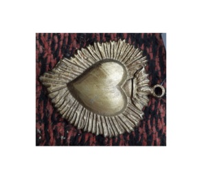 Médaillon de cœur sacré unique pour décor catholique - Product Image 2