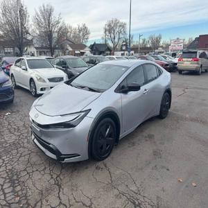 Toyota Prius 2023 EN PERFECTAS CONDICIONES - Product Image 1