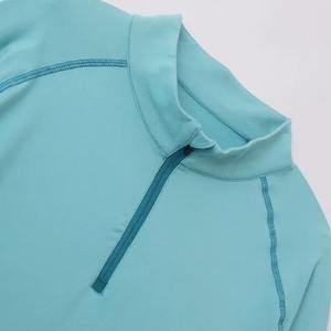 Sweat à capuche épais en coton 400 GSM uni avec logo personnalisé Sweat à capuche épais avec logo personnalisé - Product Image 4