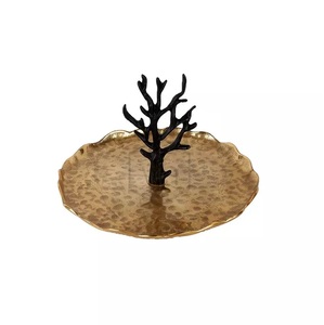Plateau rond en bois fait à la main avec poignées de branche Look unique élégant Parfait pour tous les paramètres Contact alimentaire lavable au lave-vaisselle - Product Image 4
