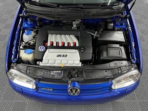 ข้อเสนอสุดคุ้มสำหรับรถ Volkswagen R32 เจ้าของเดียว ระยะทางประมาณ 48,900 ไมล์ เครื่องยนต์ V6 พร้อมเทอร์โบ ปรับแต่งอย่างมาก - Product Image 5