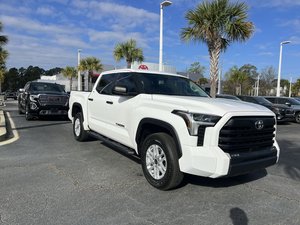 Toyota Tundra SR5 Twin Turbo 4WD d'occasion propre 2024 - Product Image 2