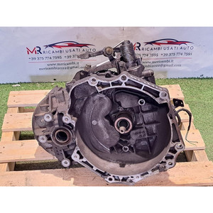 MOTEUR COMPLET D'OCCASION OPEL Astra J 555566455 55584337 A17DTR diesel 1686 (09>) - Product Image 1