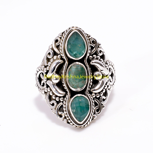 Anillo de Plata de Ley 925 con Triple Piedra Verde y Filigrana Vintage Hecho a Mano para Mujer, Unisex, Regalo de Navidad para Él - Product Image 6