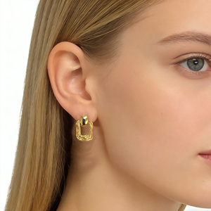 Pendientes de Aro de Acero Inoxidable para Mujer, Chapados en Oro de 18K, Diseño Minimalista Vintage, Joyería Elegante en Color Oro y Plata - Product Image 5