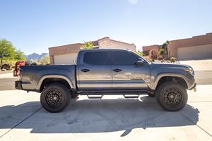 TA-C0-MAR Limited 4x4 2021, Bajo Kilometraje, Motor en Buen Estado, Neumáticos R18, Listo para Enviar - Product Image 4