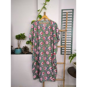 Robe Kaftan Style Bohème Indien Imprimée à la Main avec Motifs Floraux Bleu Aquamarine, en Tissu de Coton Léger et Respirant, Cache-Maillot de Bain - Product Image 1