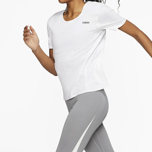 Camiseta Básica de Moda Casual de Manga Corta para Mujer, Ajuste Relajado, Venta al por Mayor, Top de Moda para el Día a Día - Product Image 4