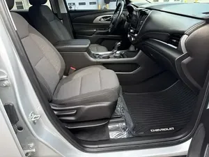 2018 Chevrolet traverse LT Cloth - Product Image 2