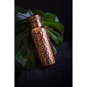 Bouteilles d'eau en cuivre axées sur l'Ayurveda avec des bouchons durables et finis de qualité supérieure et un design écologique pour un usage quotidien - Product Image 6