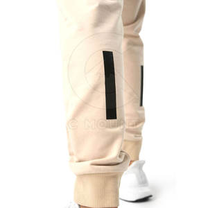 Venta al por mayor de ropa deportiva para hombre, pantalones de chándal informales para uso en invierno, pantalones de chándal informales para hombre a la venta en línea - Product Image 4