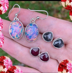 Ethiopian <b>Opal</b> Rough Gemstone 925 Silver Gold Plated <b>Stud</b> <b>Earring</b> - Product Image 1