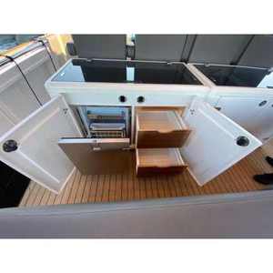 Yacht d'occasion Fjord 41XL modèle 2022 Premium avec 2 moteurs de 440 CV/324 kW, console centrale pour les amateurs d'aventure - Product Image 2