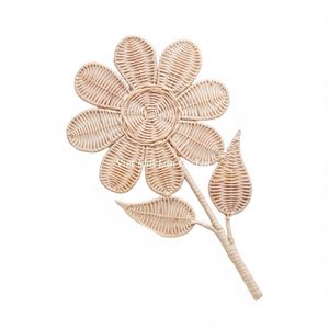 Adorno de Pared de Flores de Ratán Bohemio Hecho a Mano, Materiales Tejidos Naturales, Decoración para Cuarto de Bebé - Product Image 3