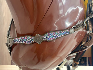 High Quality <b>Leather</b> Horse Tack Set Western Style Breast Collar & Headstall with Floral <b>Tooling</b> Wholesale from Direct Factory - Product Image 5