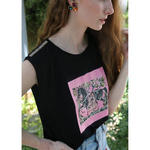 เสื้อยืดสตรีแขนเสื้อสีดำบอตติเชลลี - Product Image 1