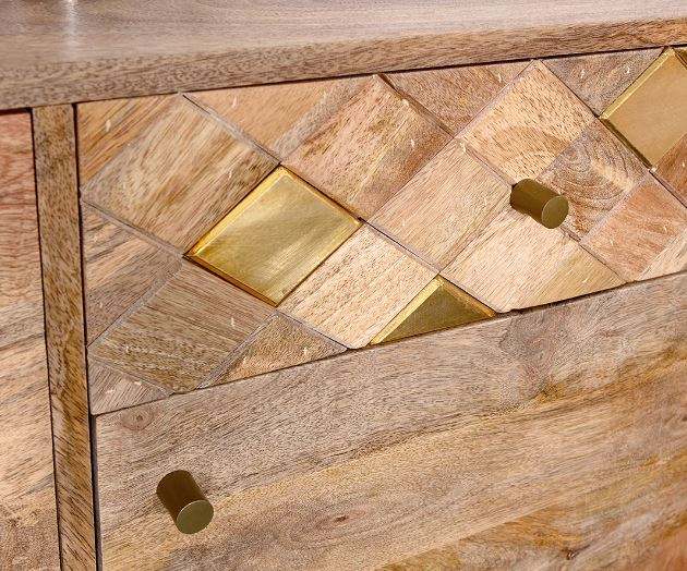 ทองเหลืองและธรรมชาติ