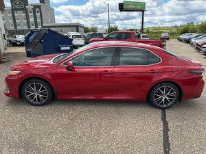 2023 สำหรับ Camry Hybrid XLE FWD พวงมาลัยขวา เครื่องยนต์ดีเซล เกียร์อัตโนมัติ เบาะหนัง หลังคาซันรูฟ จอสัมผัส กล้องมองหลัง ไฟหน้า LED - Product Image 4