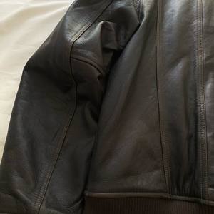 2024 veste en cuir véritable 100% pour hommes sur mesure saison d'hiver remorquage poche avant Style direct du fabricant - Product Image 5