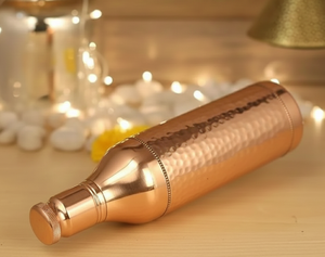 Botella Decorativa de Latón Ecológica de Diseño Moderno con Acabado Liso y Martillado, Gran Capacidad, la Mejor Calidad - Product Image 1