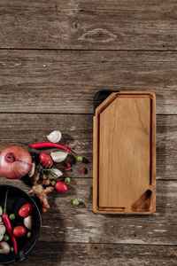 Ensemble de plateau à fromage et planche à découper en bois massif naturel de la meilleure qualité |   Planches à servir et à découper aux prix les plus bas - Product Image 4