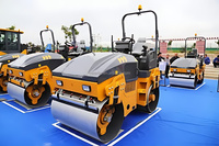 Compacteur routier léger XMR403 |   Compacteur hydraulique à double tambour de 4 tonnes pour la compactation des routes urbaines, des voies cyclables et des bordures