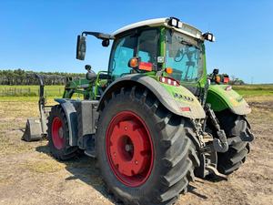 90% Nouvelle ferme 2021 FENDT 716 VARIO TRACTEUR - Product Image 3