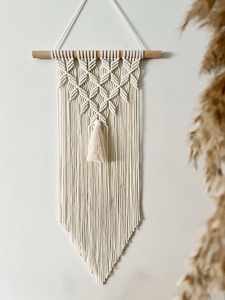 Nouvelle tenture murale au design fait à la main avec de nombreuses couleurs et une forme unique dans des tailles personnalisées pour la décoration des murs et des miroirs - Product Image 2