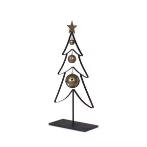 Petit sapin de Noël décoratif en métal pour table, élégant et parfait pour les espaces, décoration de Noël idéale pour la maison moderne - Product Image 4