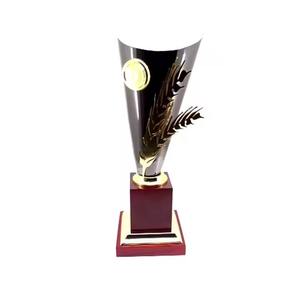 Trofeo de logro de 5 años de pluma Dorada más vendido Premio de metal para honrar a los miembros del equipo dedicado Disponible en cantidad al por mayor - Product Image 3