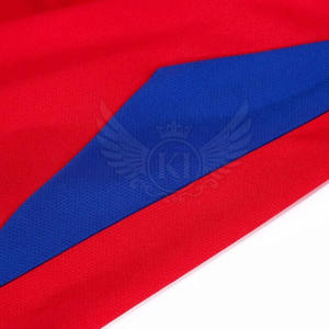 Uniforme de football adulte personnalisé de haute qualité fabriqué en usine vêtements de sport en polyester de couleurs personnalisées avec impression de logo - Product Image 5